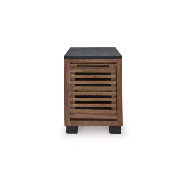 Mesa auxiliar Kallari con armario de almacenamiento de madera de dos tonos, marrón cálido