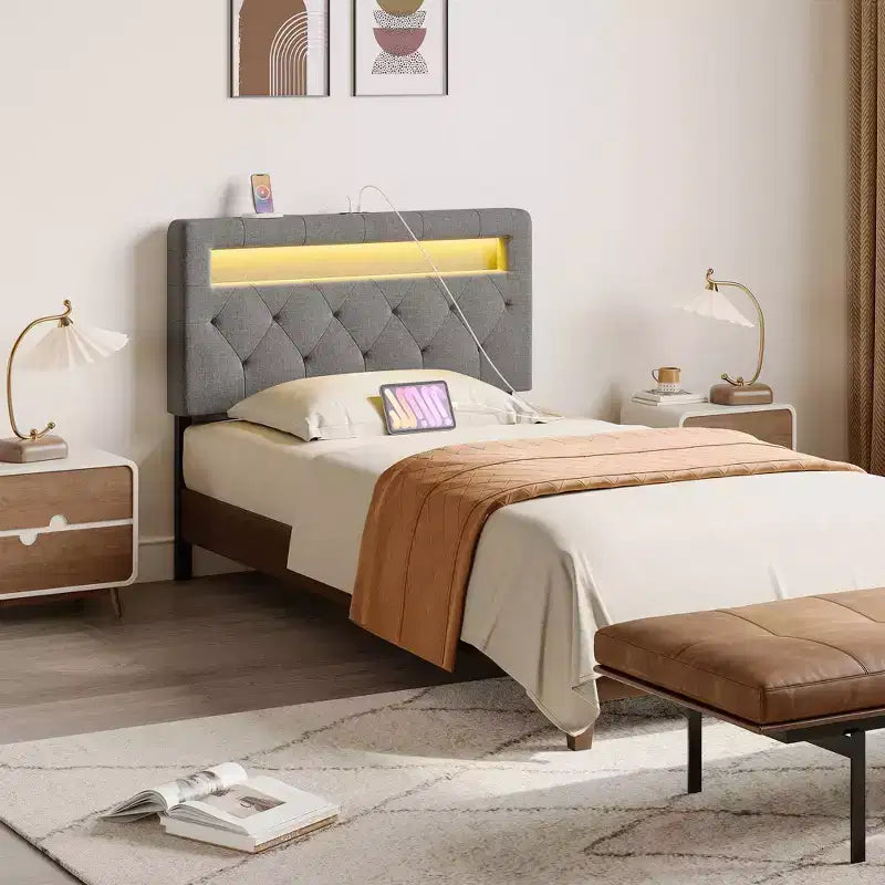 Cabecero tapizado con luces LED y estación de carga, cabecero de tela moderno para dormitorio, altura ajustable y fácil montaje, negro